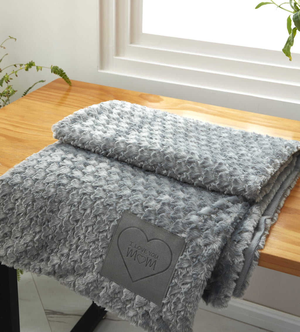 "I Love You Mom" 1-Ply Faux Fur Patch Throw 50"x60"