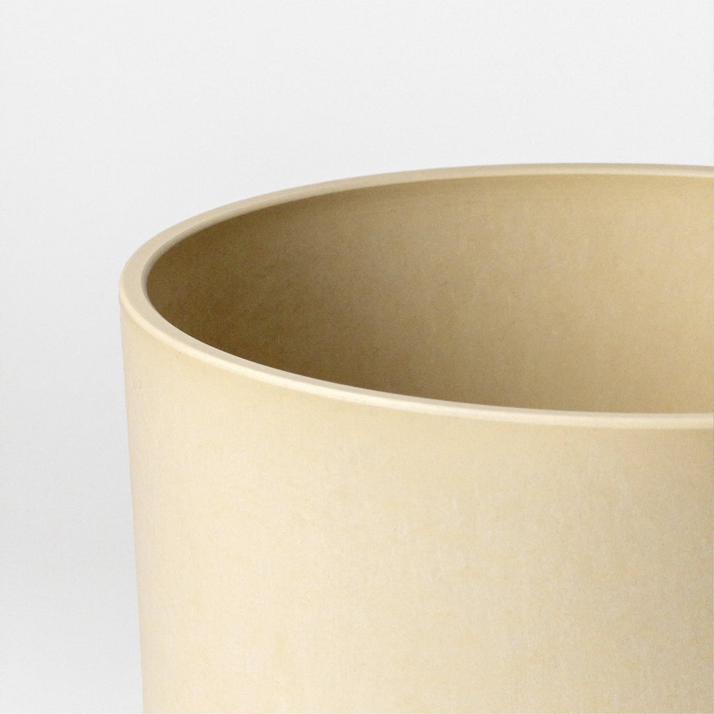 Beachwood- 9" Signature Stone Planter & Saucer