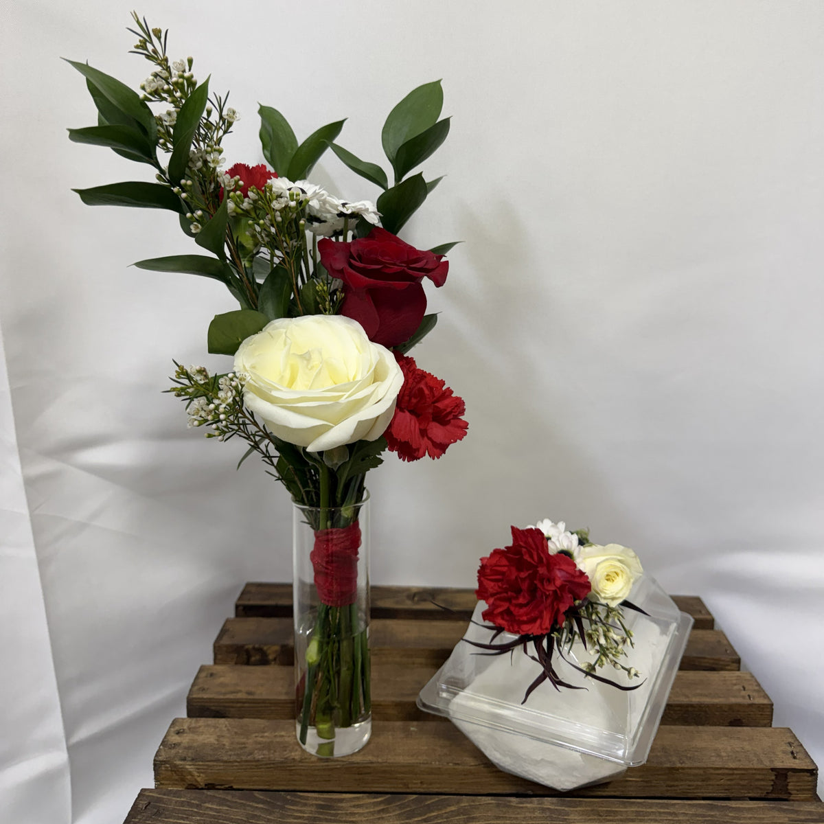Prom/HOCO Micro Bouquet & Boutonniere