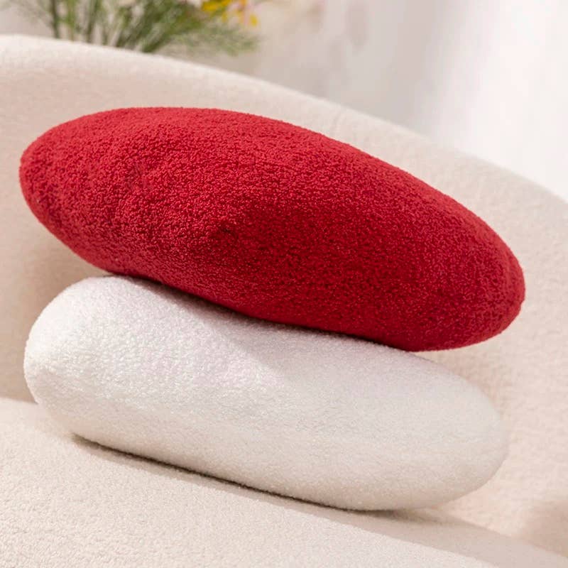 FLUFFERY - Heart-shaped plush throw pillow decoration