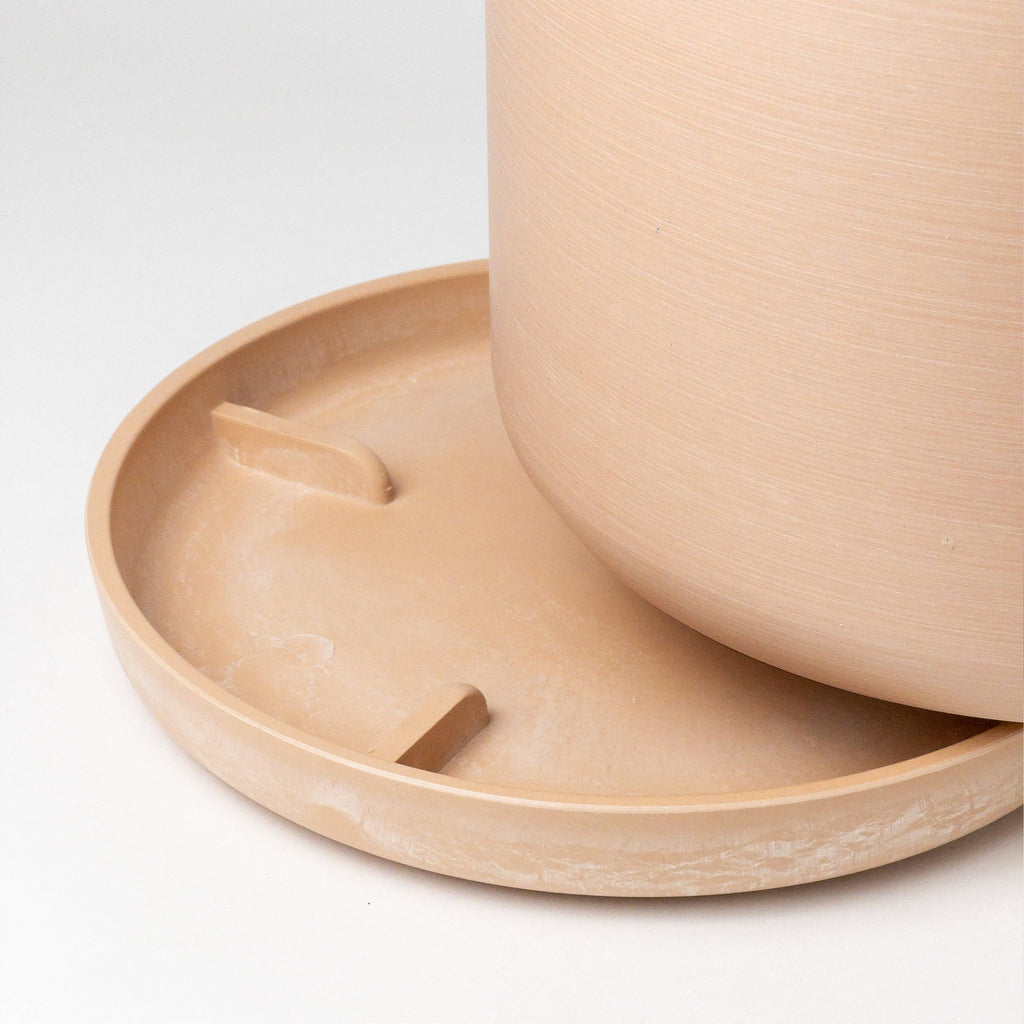 Beachwood- 9" Signature Stone Planter & Saucer