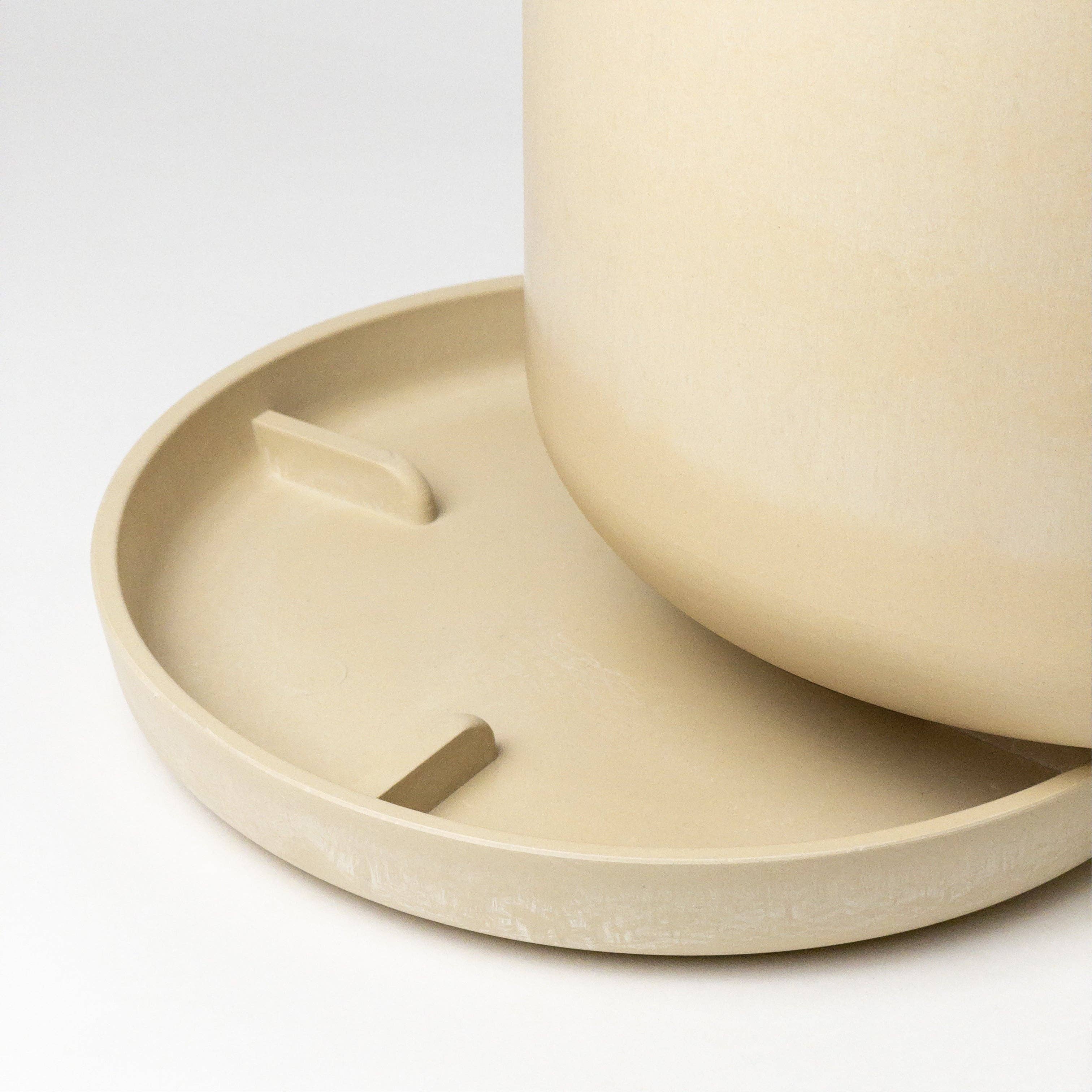 Beachwood- 9" Signature Stone Planter & Saucer